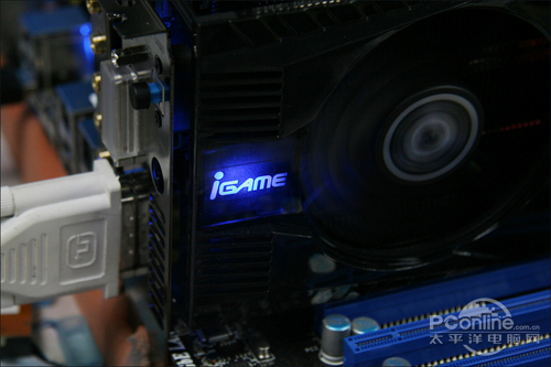 七彩虹 iGame460 烈焰战神