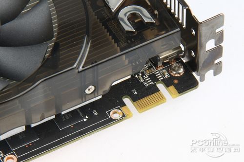 索泰 GTX550Ti雷霆版