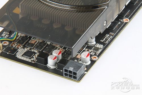索泰 GTX550Ti雷霆版