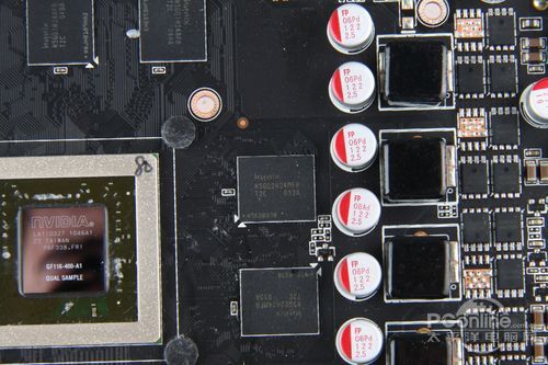 索泰 GTX550Ti雷霆版