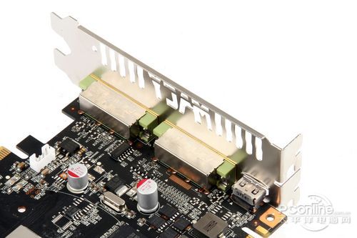 铭鑫 视界风GTX560Ti-1GBD5靓彩版