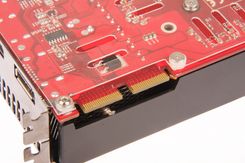 HD6850横向评测之外接供电 HD6850横向评测之外接供电