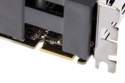 HD6850横向评测之外接供电 HD6850横向评测之外接供电