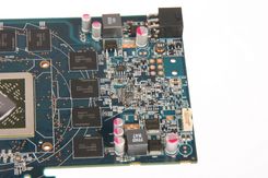 HD6850横向评测之供电部分 HD6850横向评测之供电部分