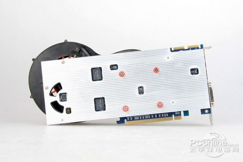 盈通游戏高手R6950显卡