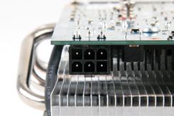 映众GTX550Ti冰龙版显卡