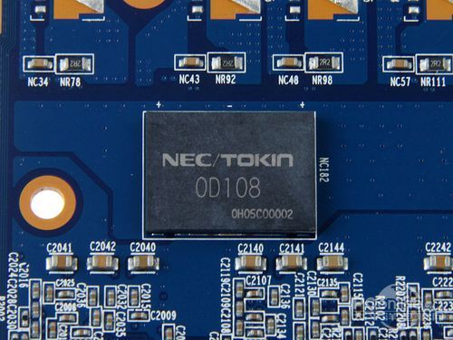 盈通镭龙R6790游戏高手显卡 盈通镭龙R6790游戏高手显卡