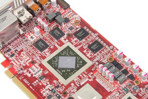 迪兰恒进HD6870 X2显卡 迪兰恒进HD6870 X2显卡