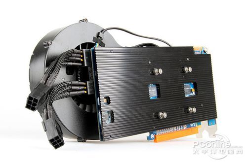 盈通GTX560Ti游戏高手显卡