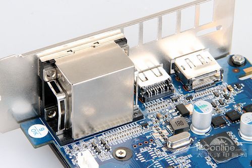 盈通GTX560Ti游戏高手显卡