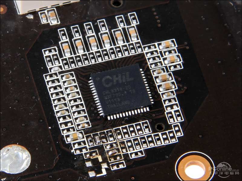 索泰GTX560Ti至尊版OC 