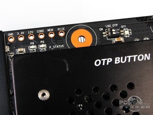 索泰GTX680 至尊版