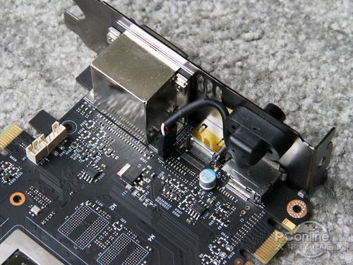 七彩虹660Ti测评