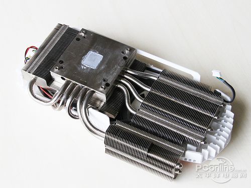 七彩虹660Ti测评