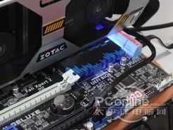索泰GTX670 至尊版