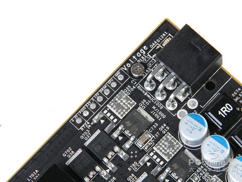 镭风HD7850毒蜥Twin