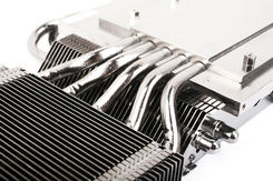 七彩虹iGame780九段