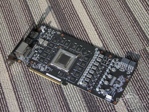 华硕R9 290X 华硕R9 290X