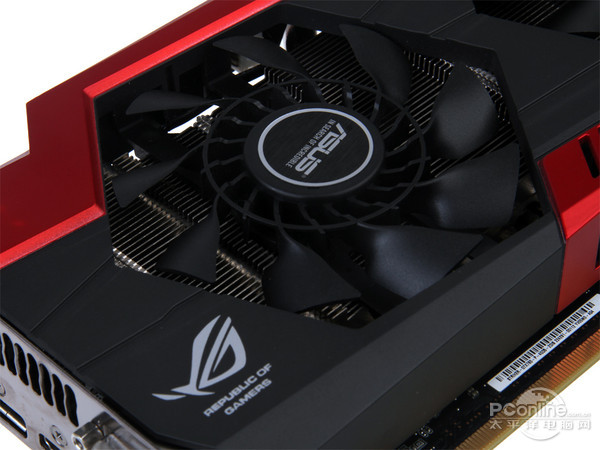 华硕GTX760玩家国度Striker