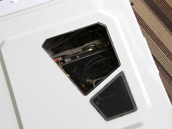 名龙堂剑龙GTX PC开箱