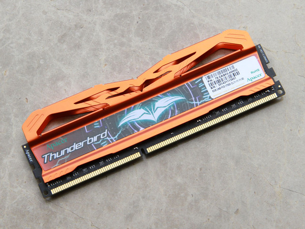 名龙堂剑龙GTX PC开箱