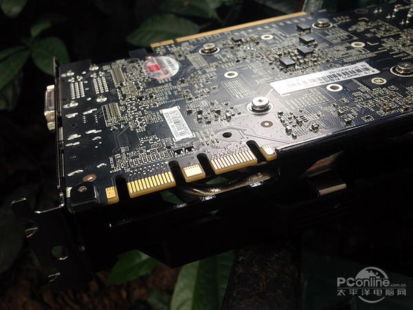 七彩虹iGame970 烈焰战神