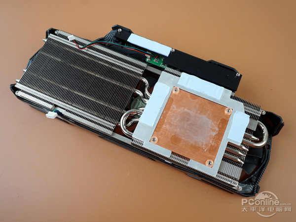 索泰GTX970至尊OC