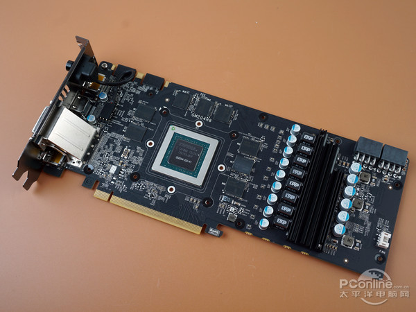 七彩虹GTX970烈焰战神X