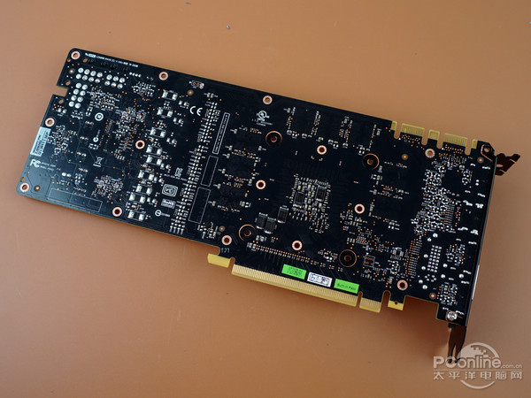 映众GTX970 Ultra超级冰龙版