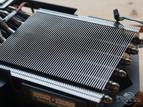 七彩虹 iGame980 九段