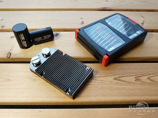 七彩虹 iGame980 九段