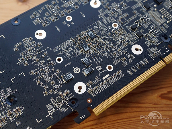 七彩虹 iGame980 九段