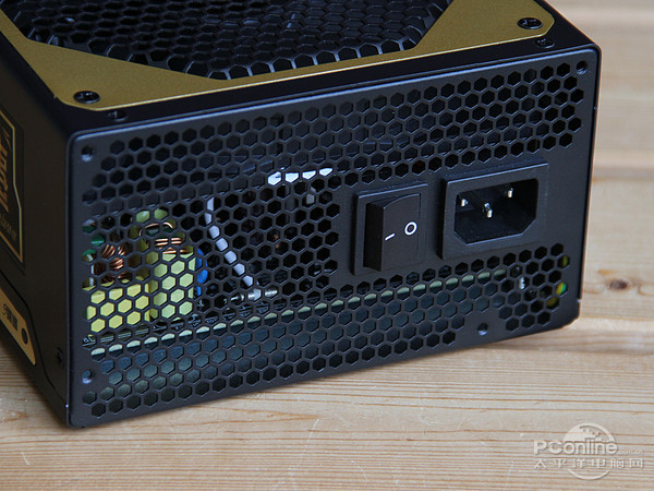 游戏悍将 霸道6 R550 镀金半模版 游戏悍将 霸道6 R550 镀金半模版