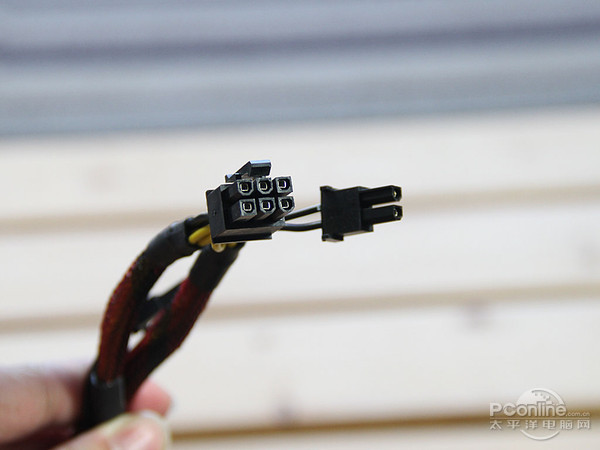 游戏悍将 霸道6 R550 镀金半模版