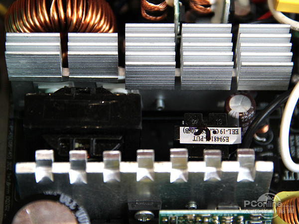 游戏悍将 霸道6 R550 镀金半模版 游戏悍将 霸道6 R550 镀金半模版