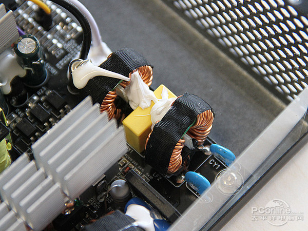 GAMEMAX 碳金500W GAMEMAX 碳金500W