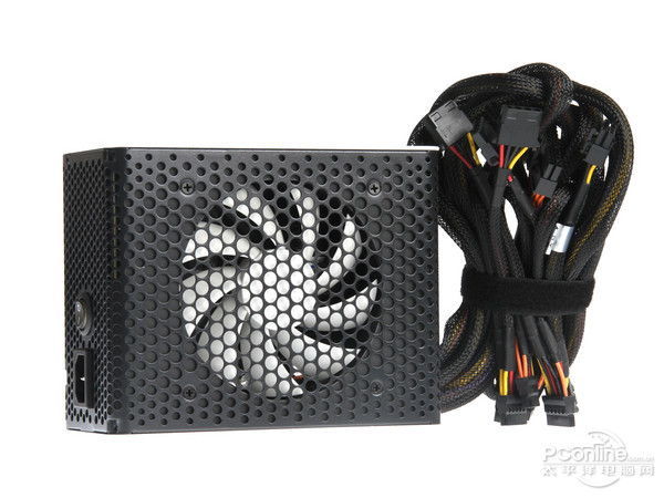 先马 省电王铜效700 图