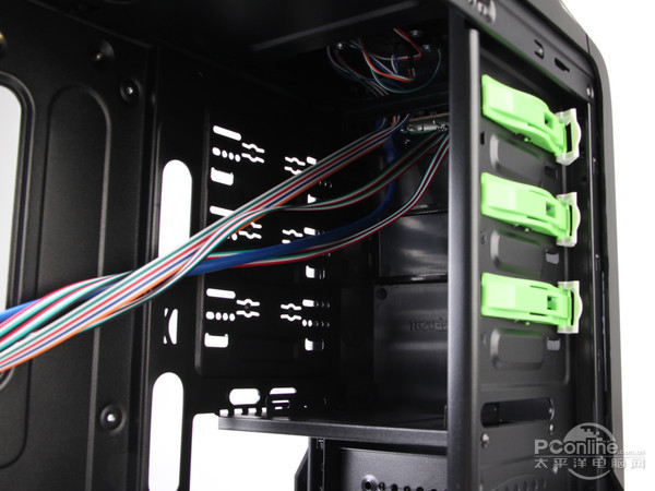 魔域猎手 光驱位