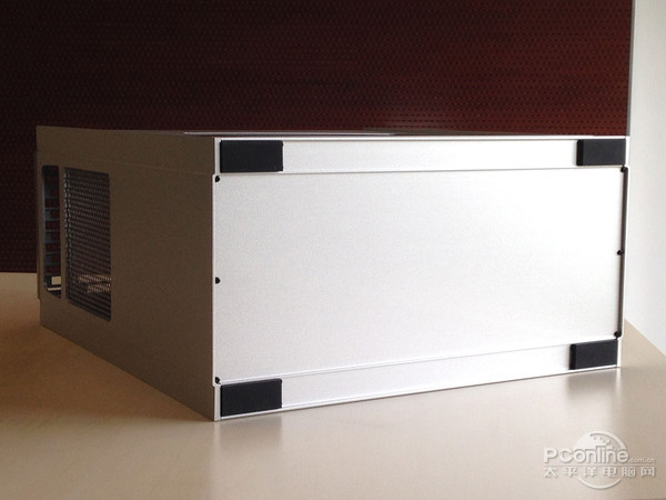 银欣 堡垒FT05 银欣 堡垒FT05