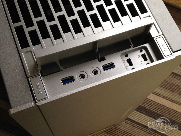 银欣 堡垒FT05 银欣 堡垒FT05