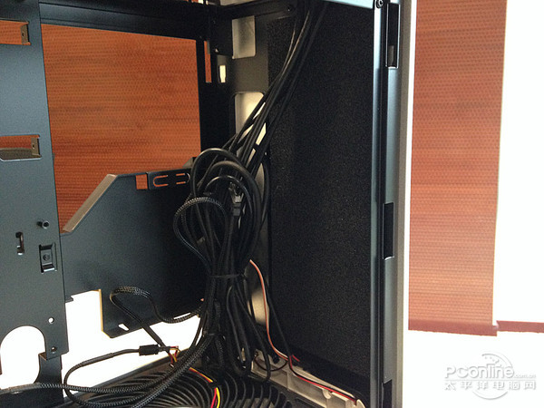 银欣 堡垒FT05 银欣 堡垒FT05