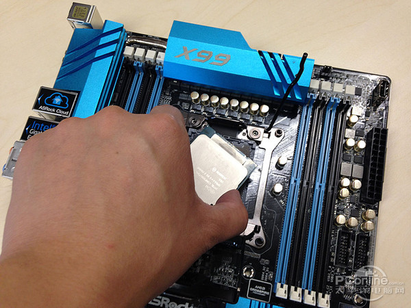 银欣 堡垒FT05 银欣 堡垒FT05