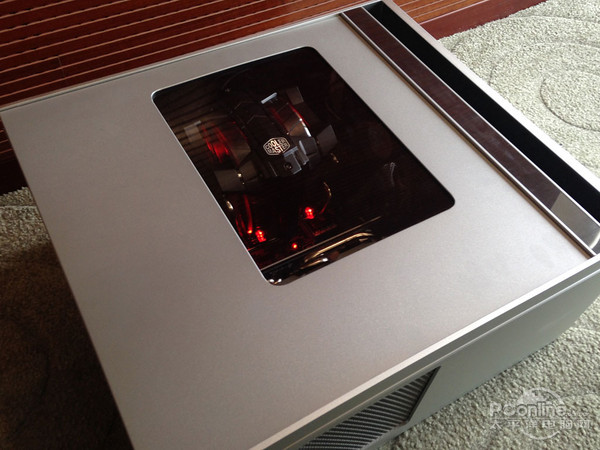 银欣 堡垒FT05 银欣 堡垒FT05