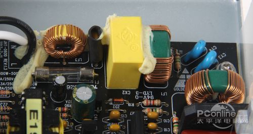 金河田智能眼400W 金河田智能眼400W