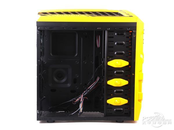 金河田 进化大黄蜂 左侧内部图 金河田 进化大黄蜂 左侧内部图