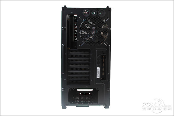 酷冷至尊HAF 925 底部图