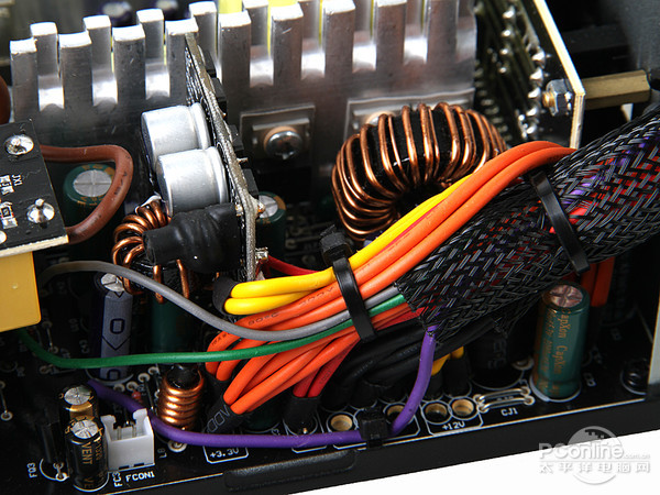 酷冷至尊 G450M 酷冷至尊 G450M