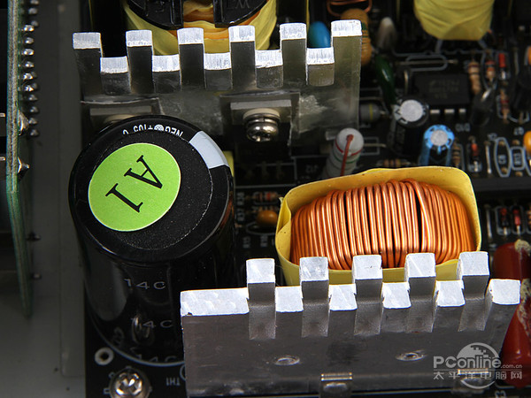 金河田 智能眼500W