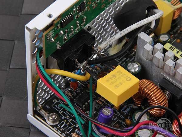 金河田 智能眼500W