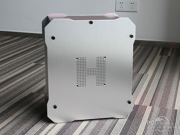 冰锋右侧 冰锋右侧